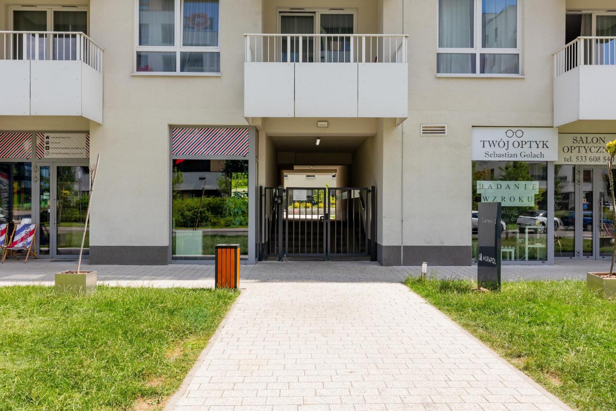 Elegant Apartments With Balcony & Parking Warsaw By Noclegi Renters Εξωτερικό φωτογραφία